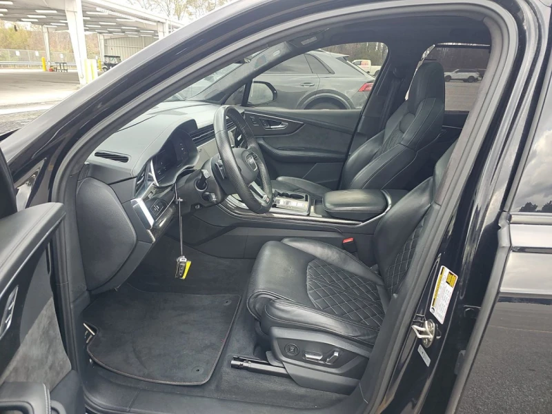 Audi SQ7 * CARFAX * БЕЗ ПЪРВОНАЧАЛНА ВНОСКА, снимка 7 - Автомобили и джипове - 52814925