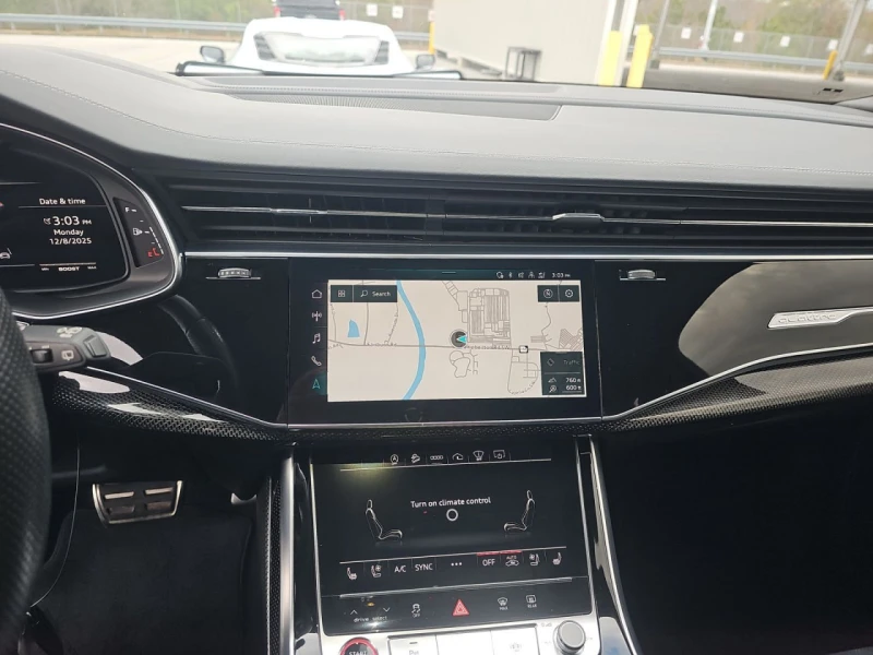 Audi SQ7 * CARFAX * БЕЗ ПЪРВОНАЧАЛНА ВНОСКА, снимка 12 - Автомобили и джипове - 52814925