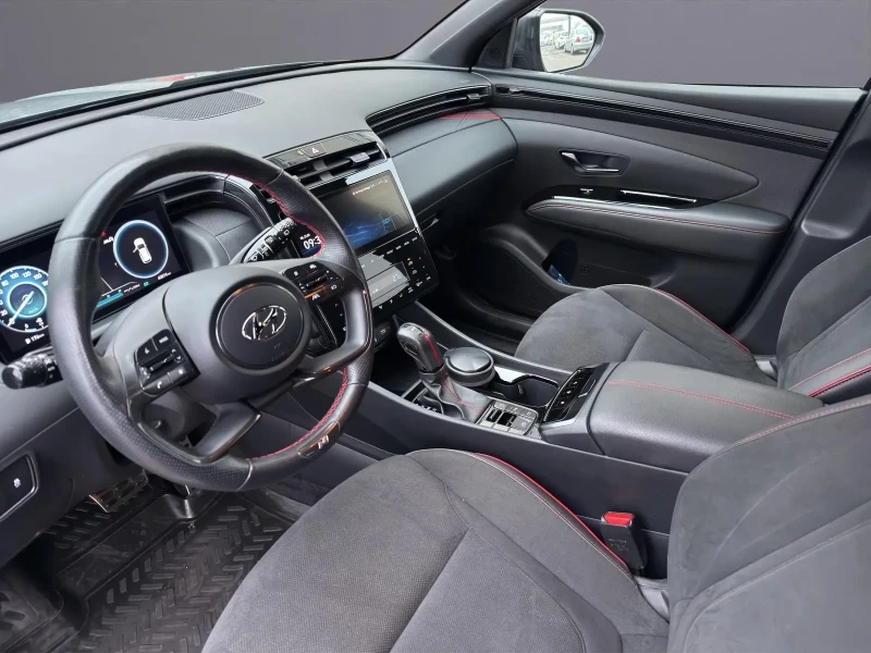 Hyundai Tucson N line, снимка 8 - Автомобили и джипове - 53406648