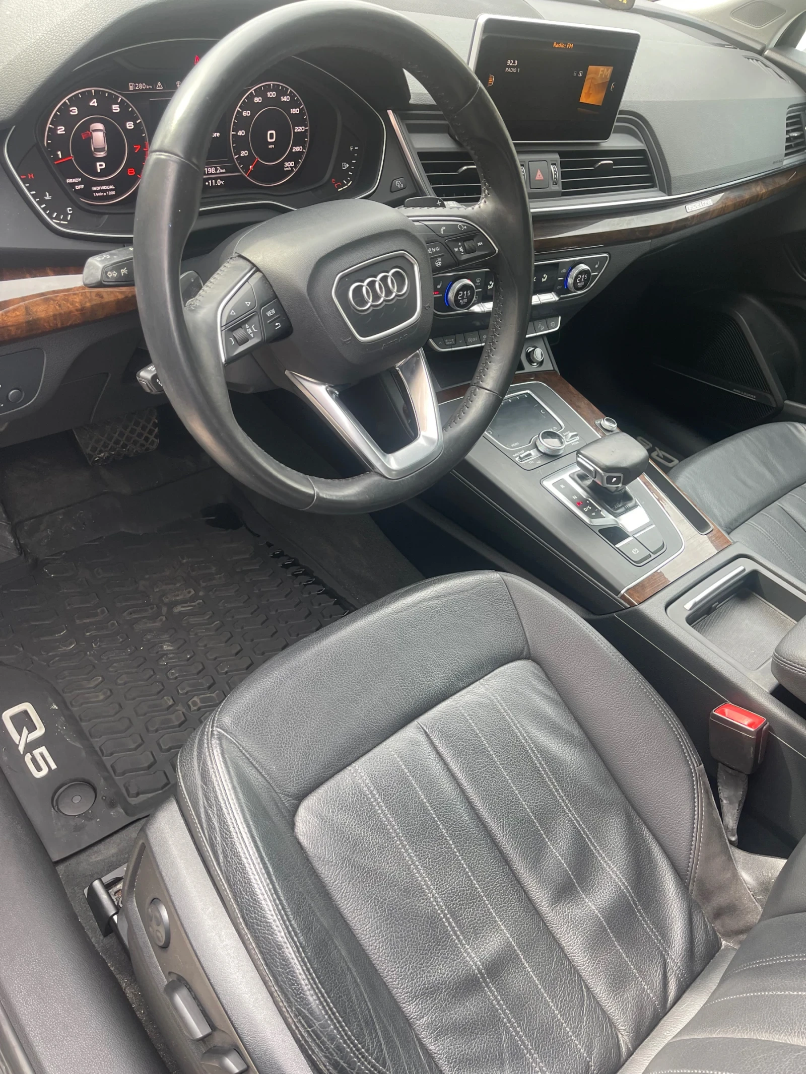 Audi Q5 PREMIUM PLUS 2.0 TFSI - изображение 7