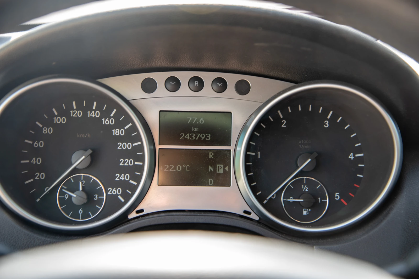 Mercedes-Benz ML 320 CDI 4 MATIC SPORT - изображение 10