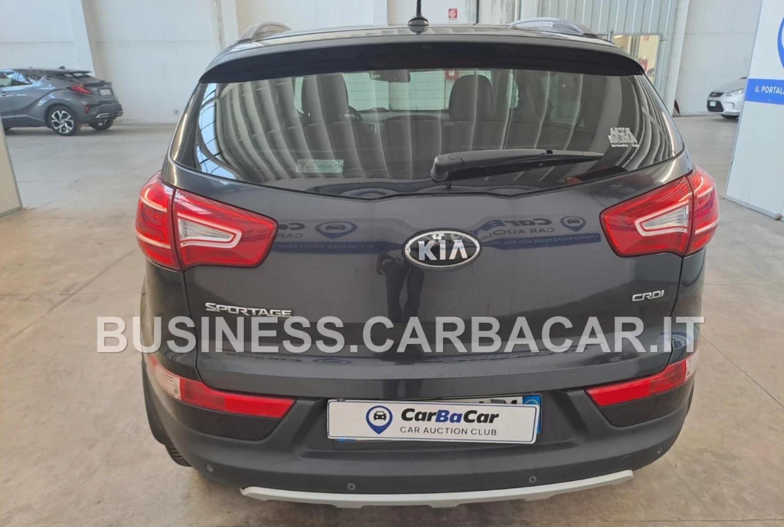 Kia Sportage 2.0 crdi R AWD 184k.s / FULL / - СЕРВ.ИЗТОРИЯ ! - изображение 4