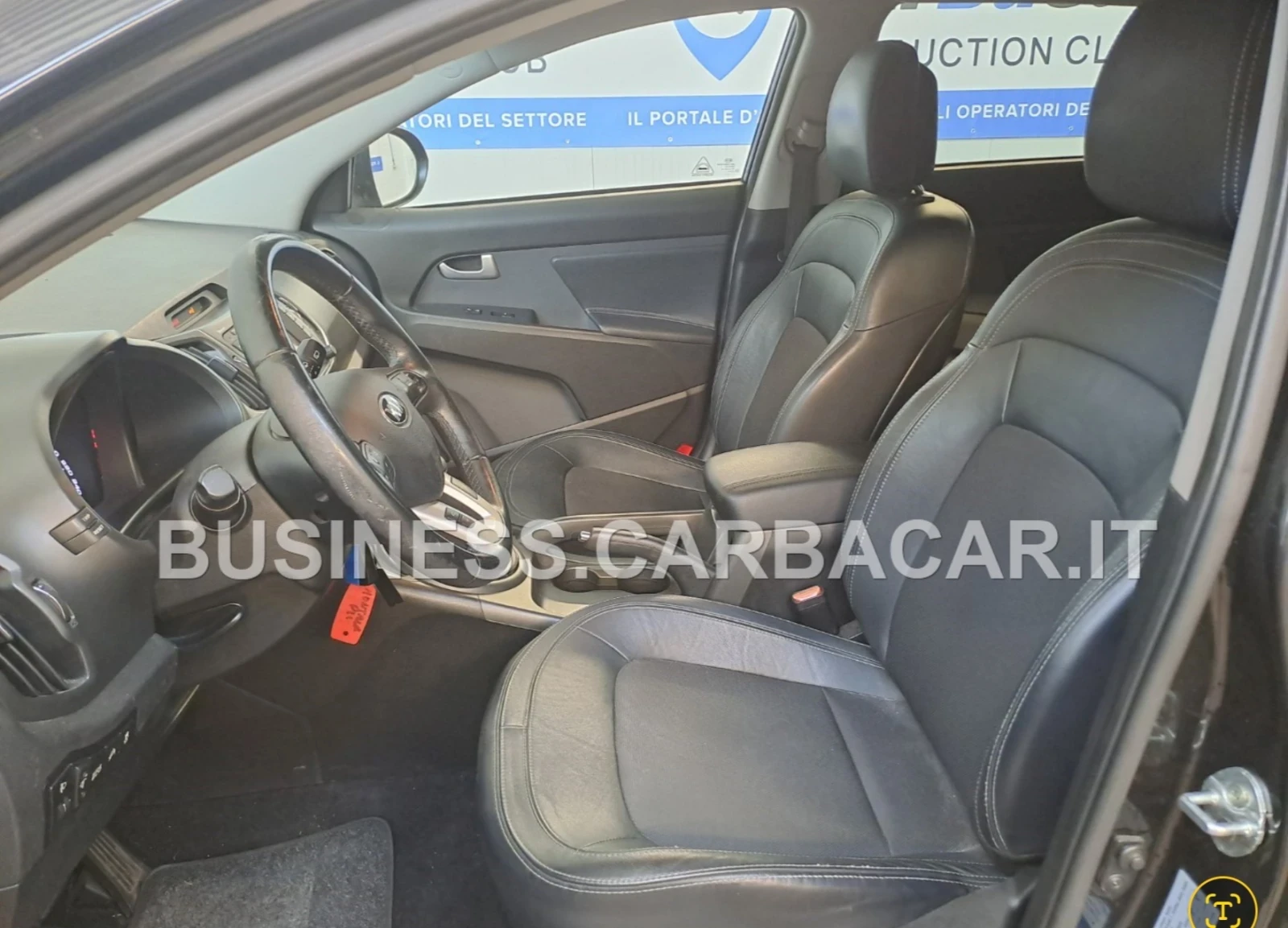 Kia Sportage 2.0 crdi R AWD 184k.s / FULL / - СЕРВ.ИЗТОРИЯ ! - изображение 10