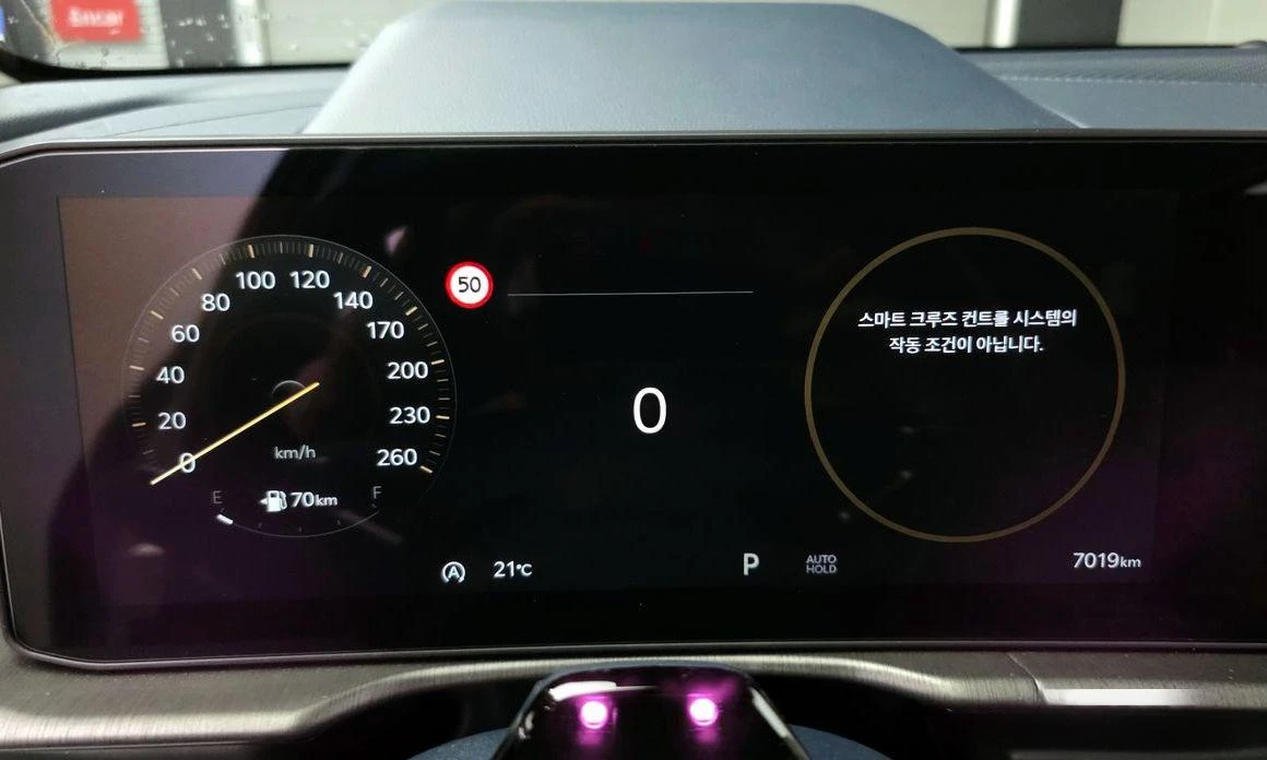 Kia Sportage Gasoline 1.6 Turbo 2WD Signature - изображение 8