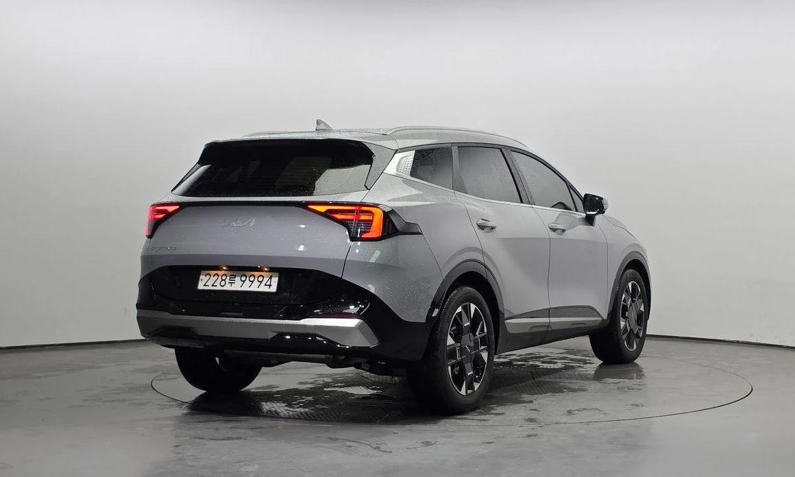 Kia Sportage Gasoline 1.6 Turbo 2WD Signature - изображение 2