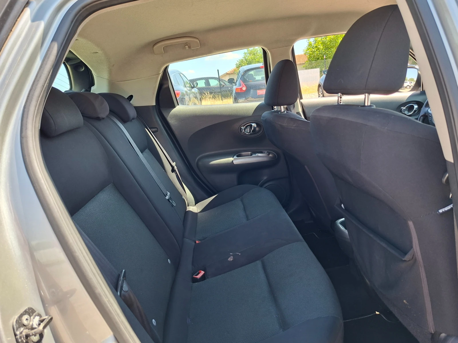 Nissan Juke 1.5DCI* 6-SPEED* 36м. х 172EUR.* , снимка 14 - Автомобили и джипове - 52489363
