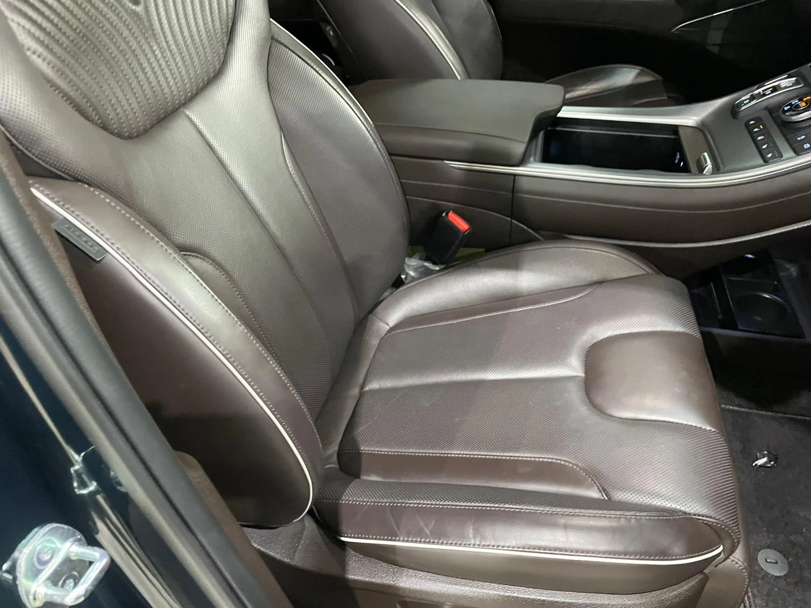 Hyundai Palisade 3.8 V6 ! 4WD ! Calligraphy !, снимка 11 - Автомобили и джипове - 54137586