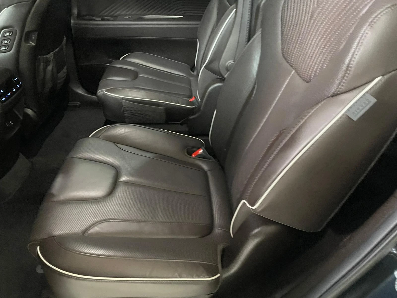 Hyundai Palisade 3.8 V6 ! 4WD ! Calligraphy !, снимка 10 - Автомобили и джипове - 54137586