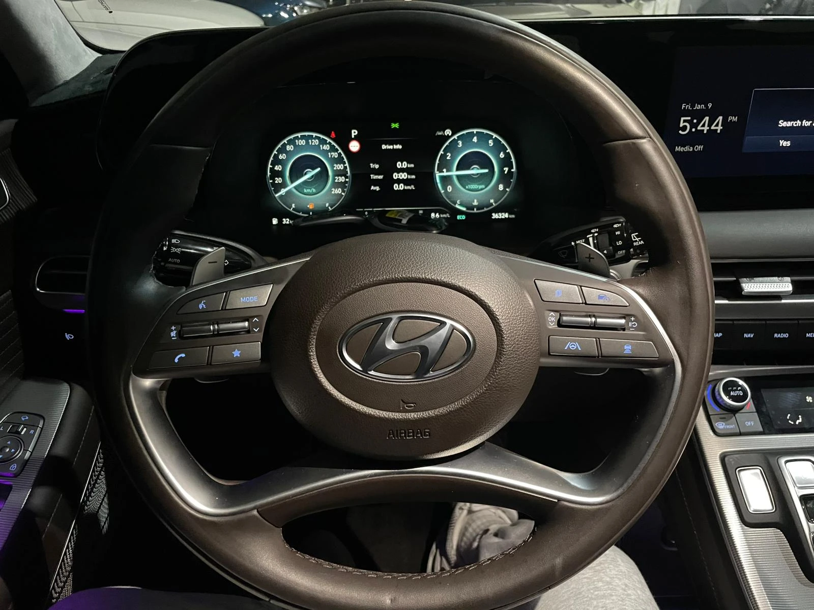 Hyundai Palisade 3.8 V6 ! 4WD ! Calligraphy !, снимка 15 - Автомобили и джипове - 54137586