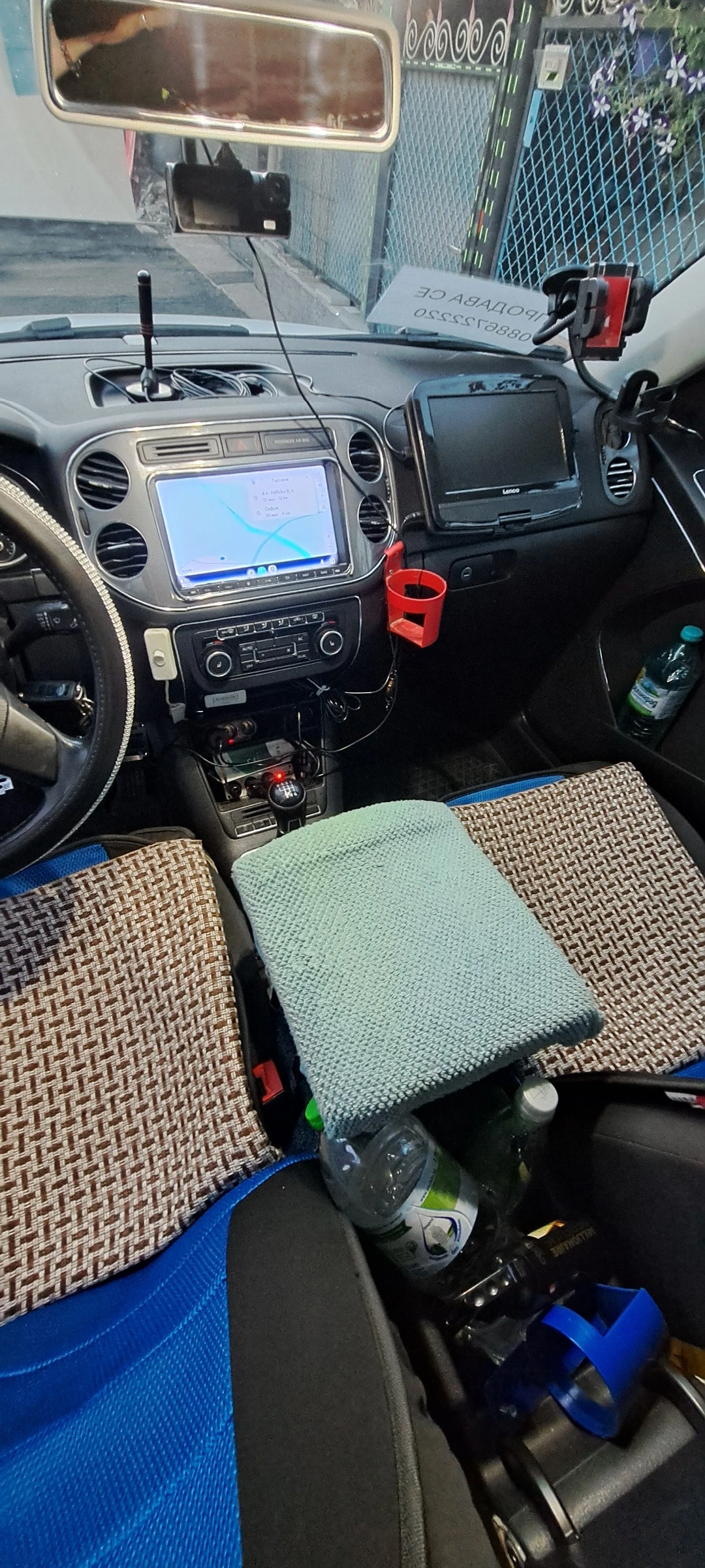 VW Tiguan, снимка 13 - Автомобили и джипове - 54209407