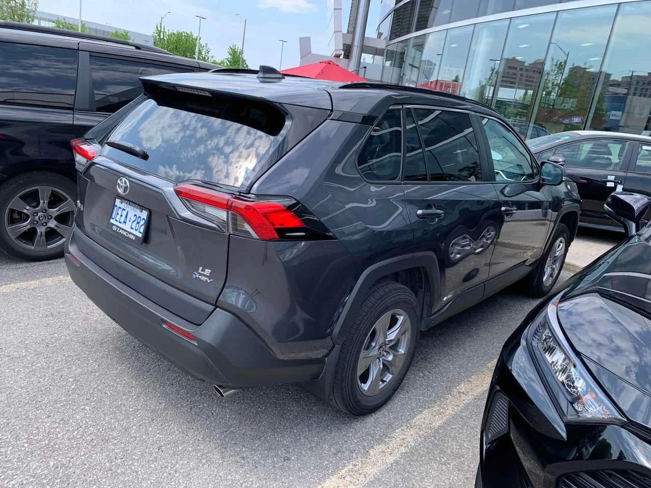 Toyota Rav4 Hybrid LE| ОТ ГЛАВНО ПРЕДСТАВИТЕЛСТВО| CARFAX, снимка 4 - Автомобили и джипове - 54793754