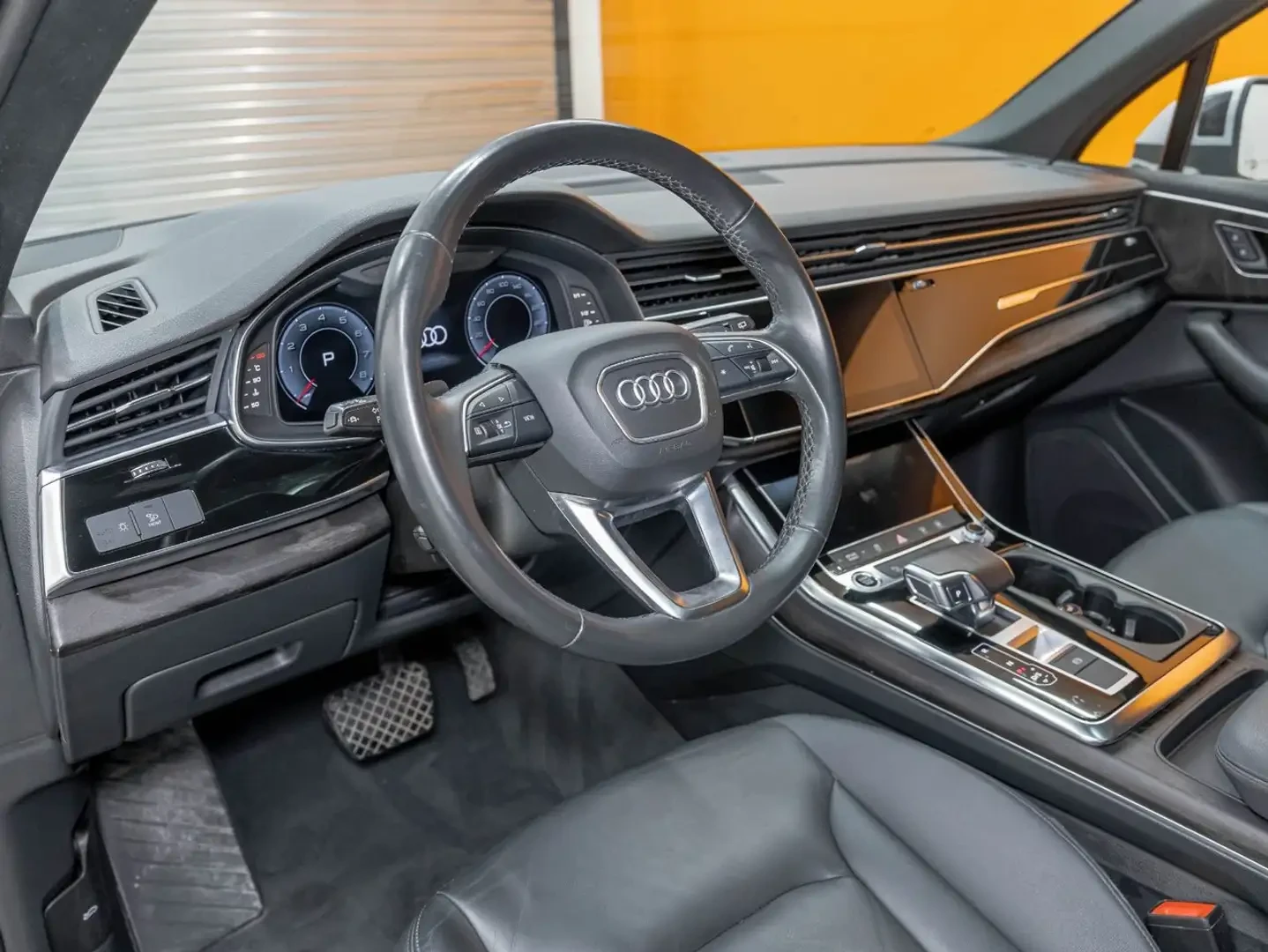 Audi Q7 55TFSI* MATRIX* S* LINE* 360КАМЕРА* ПАНОРАМА* LANE, снимка 7 - Автомобили и джипове - 55618980