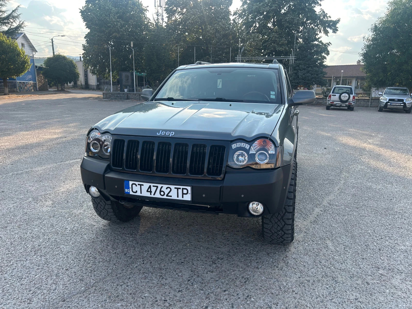 Jeep Grand cherokee Overland- Dobinson 2"", снимка 15 - Автомобили и джипове - 55626870