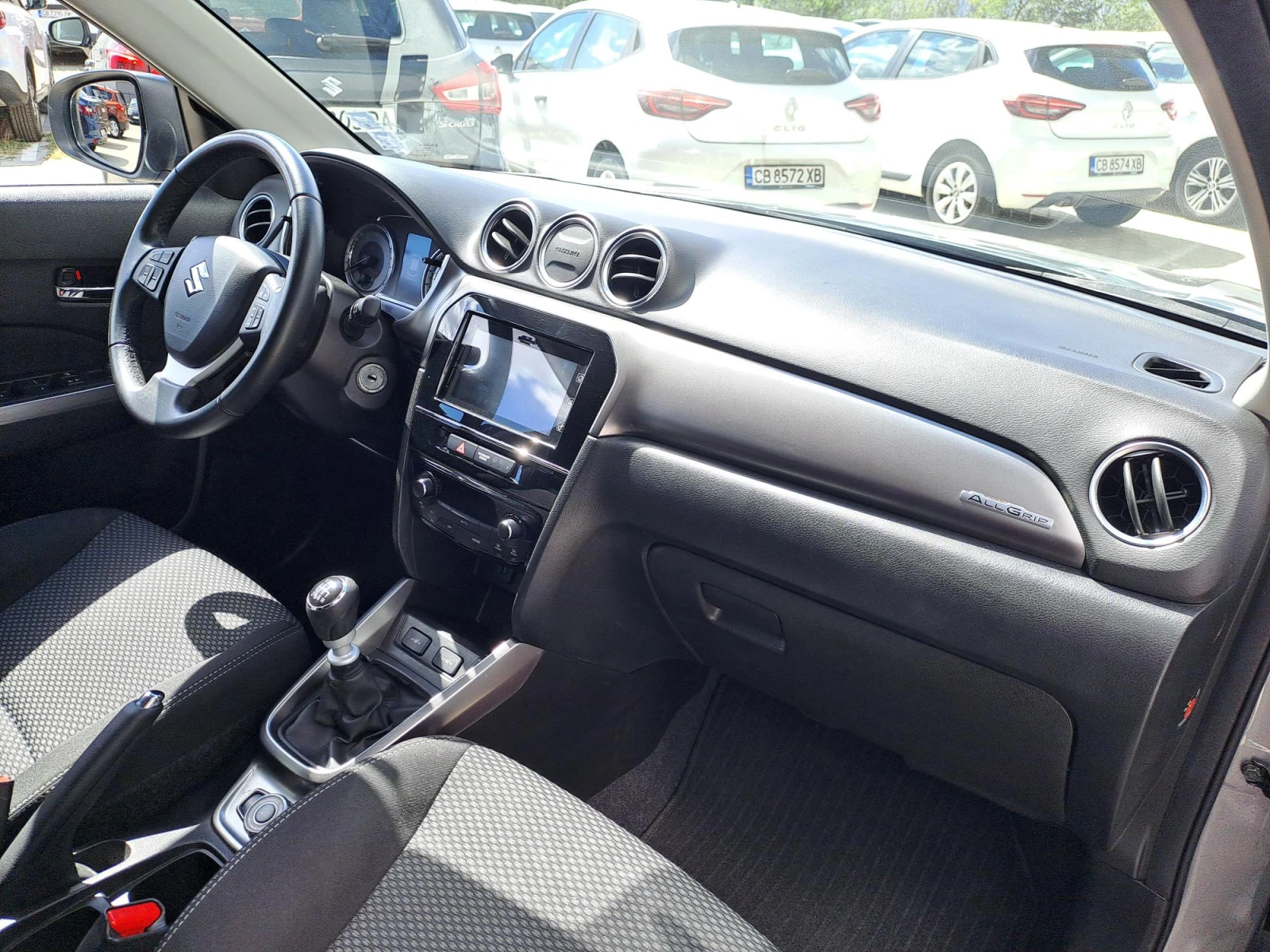 Suzuki Vitara 1.4 GL+ Booster jet Mild Hybrid 4X4, снимка 14 - Автомобили и джипове - 55985242