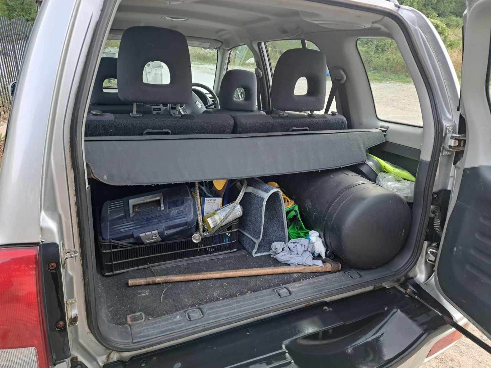 Suzuki Grand vitara 2.0, снимка 6 - Автомобили и джипове - 56078952
