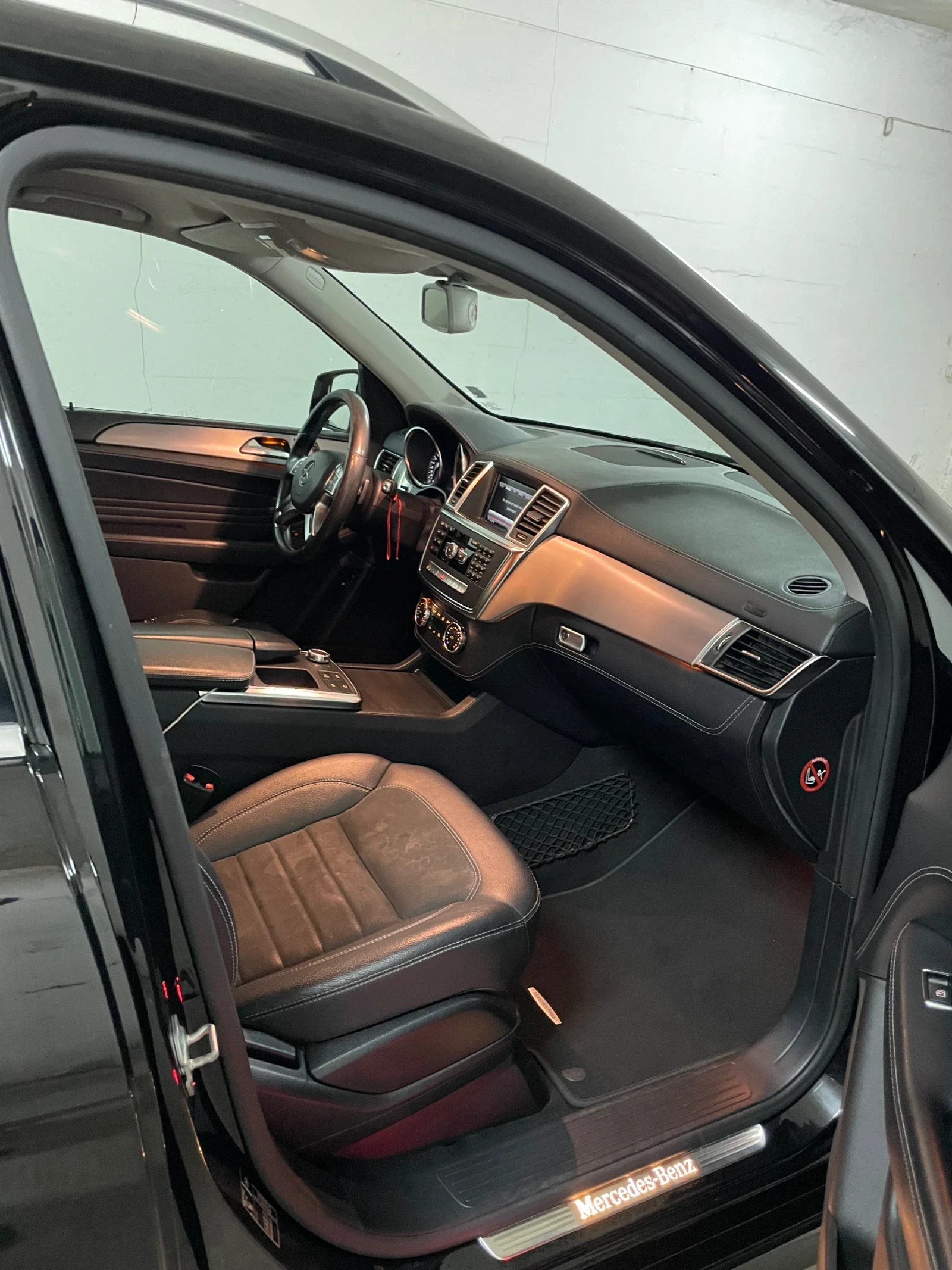 Mercedes-Benz ML 350, снимка 13 - Автомобили и джипове - 56201245