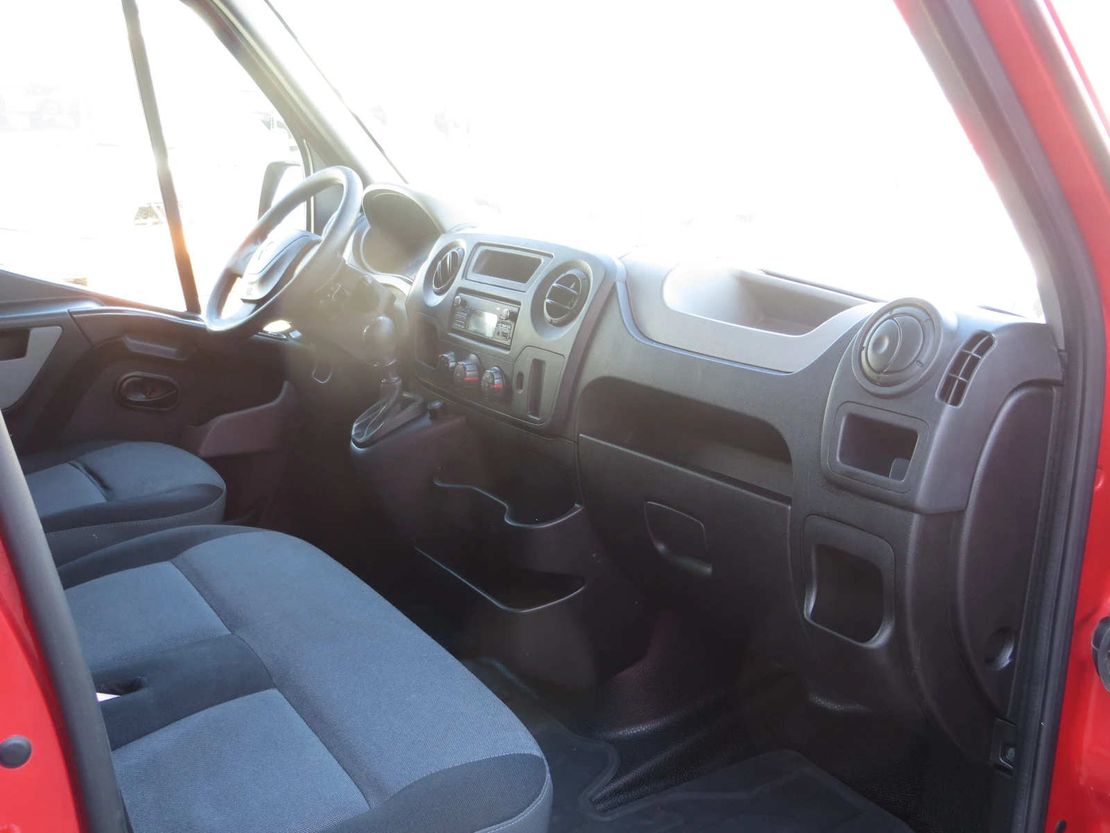 Renault Master 2.3 DCI - изображение 10