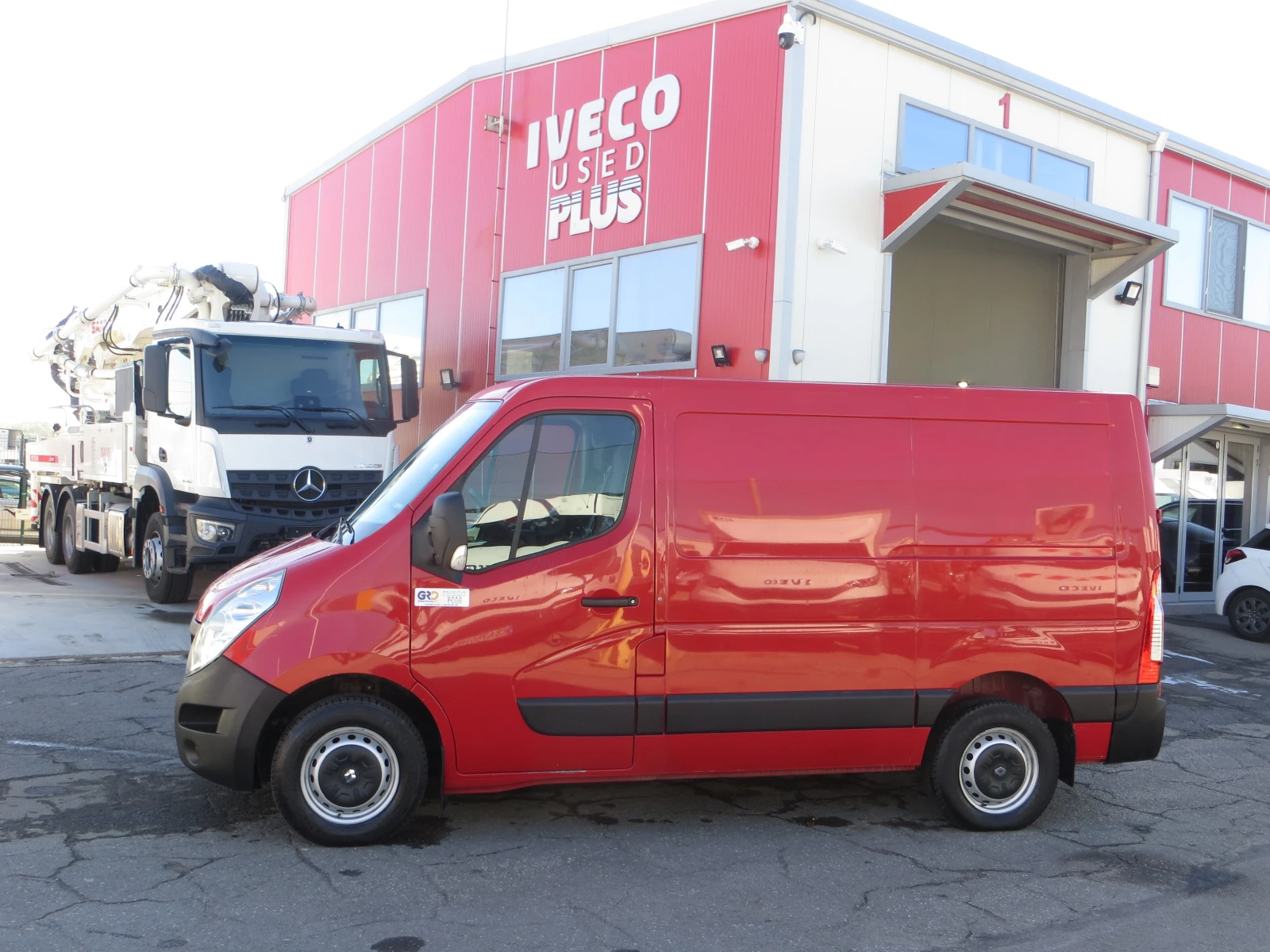 Renault Master 2.3 DCI - изображение 2