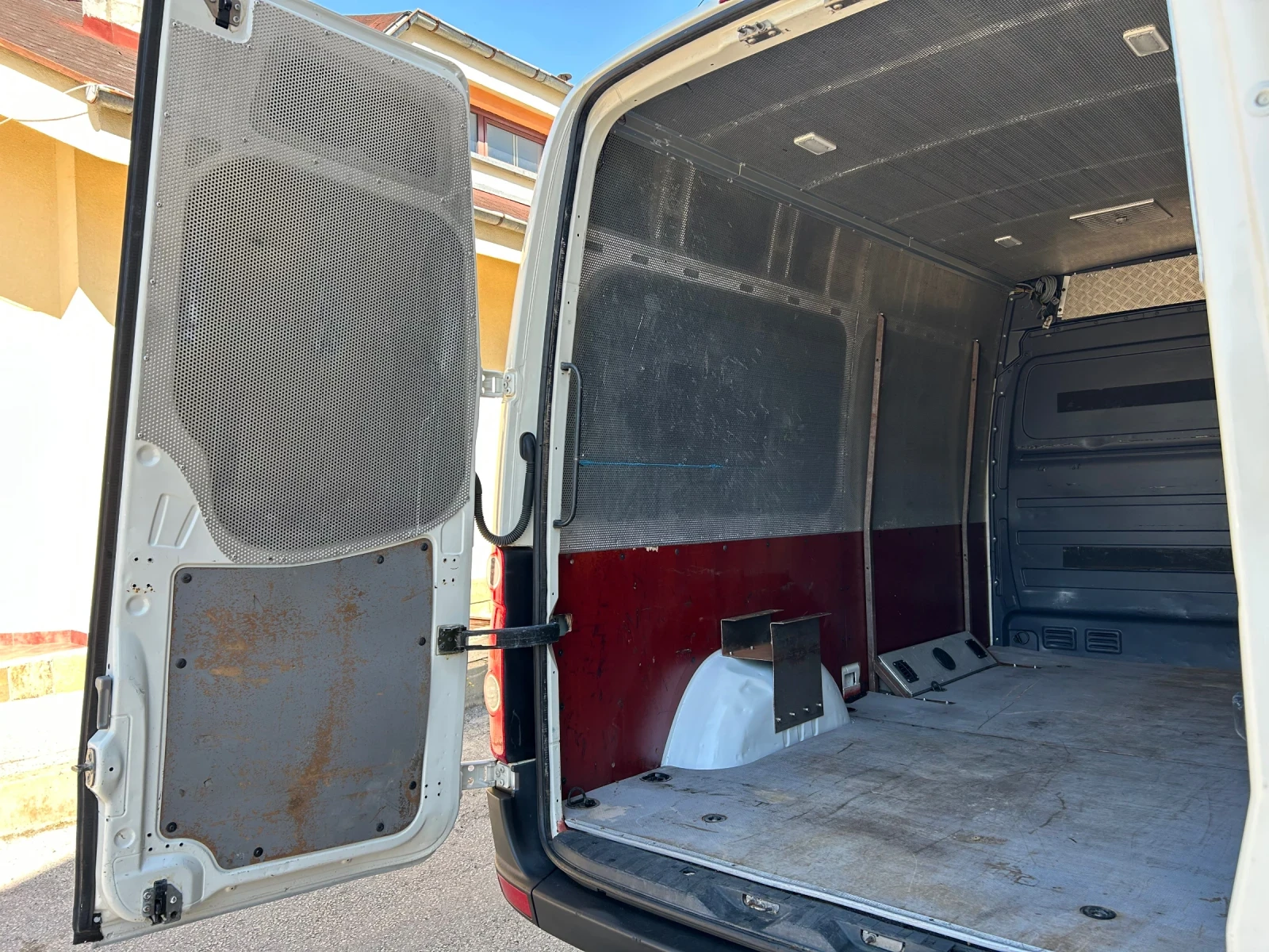 VW Crafter 2.5TDI 136k.c. �������� | Mobile.bg � ����������� 12