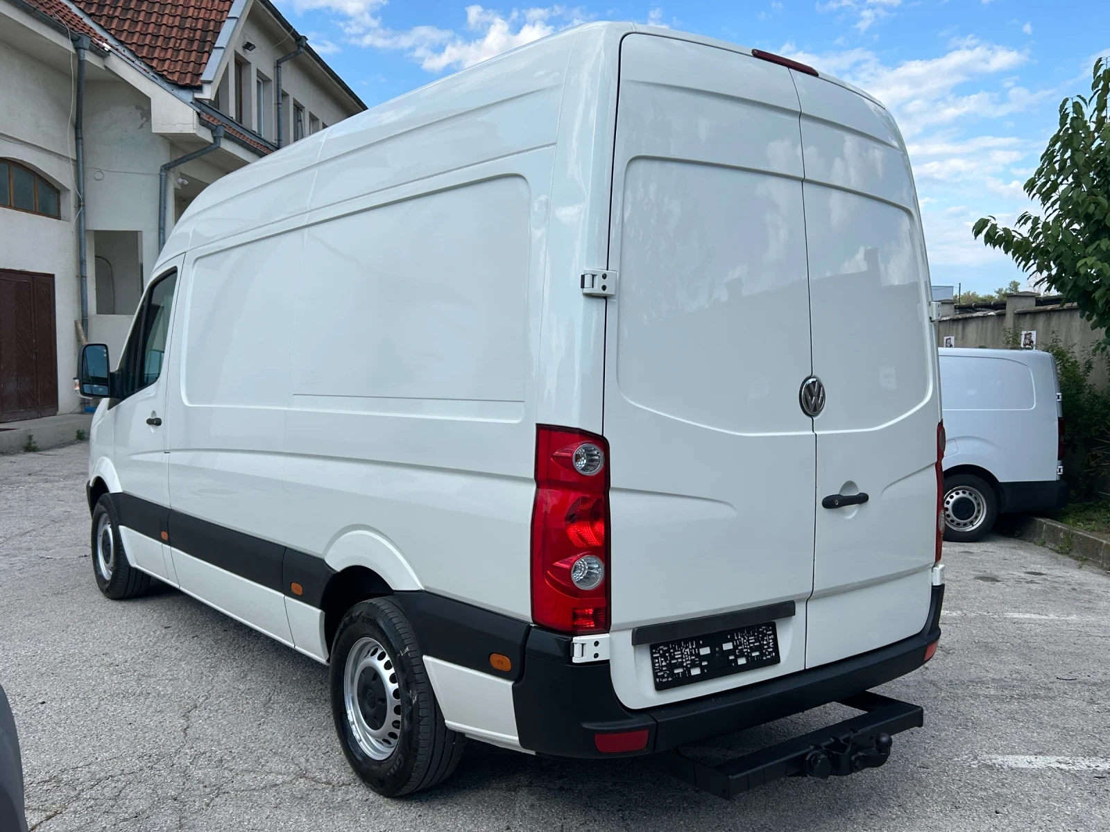 VW Crafter 2.5TDI 136k.c. КЛИМАТИК, снимка 6 - Бусове и автобуси - 55235370