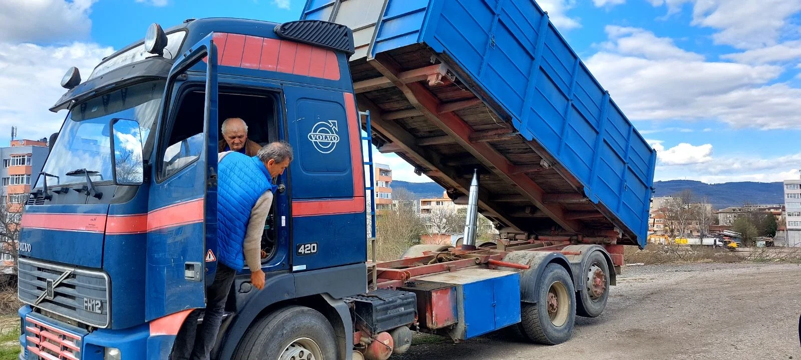 Volvo Fh 12  - изображение 3