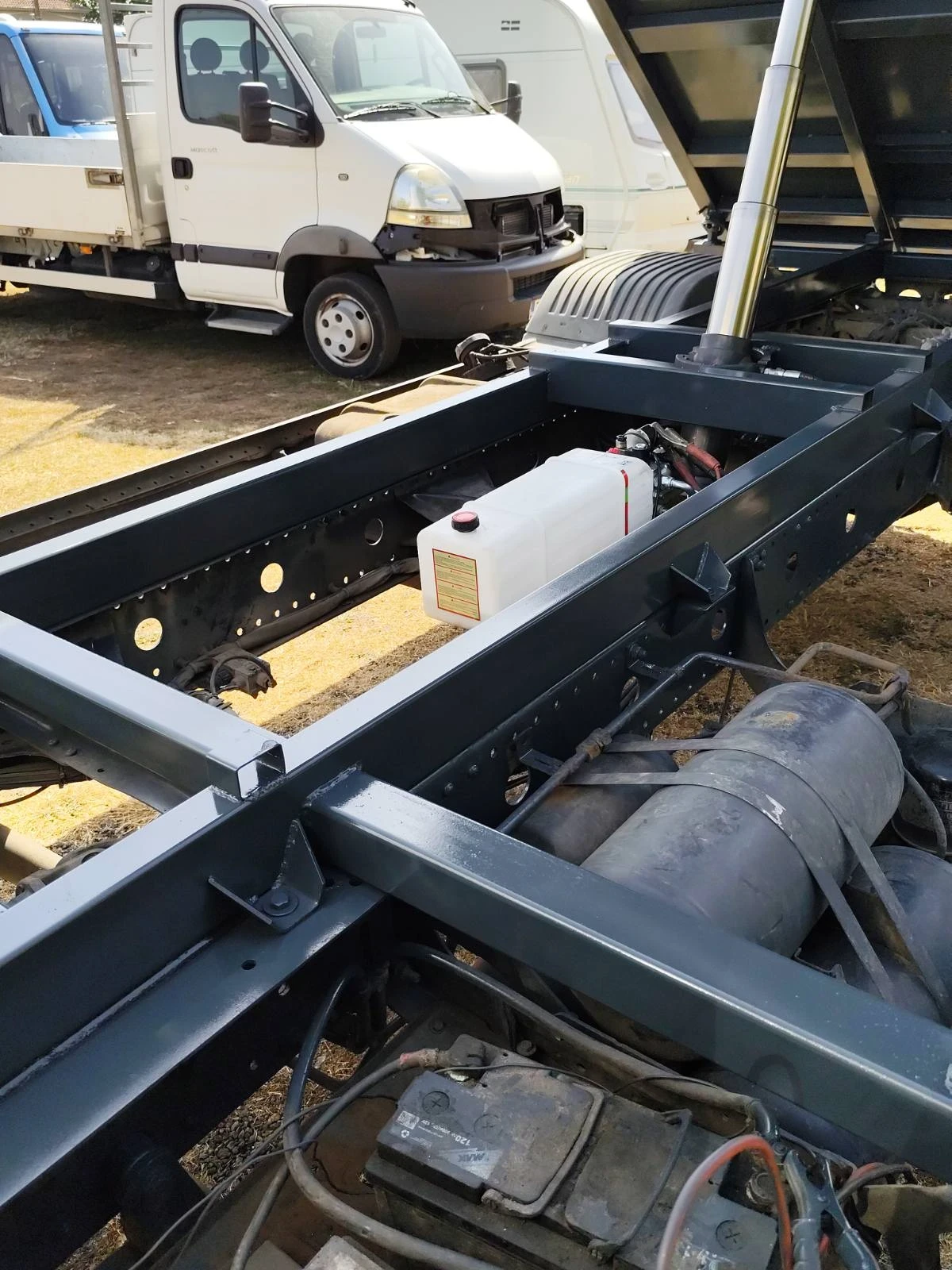 Mercedes-Benz Atego 818  - изображение 6