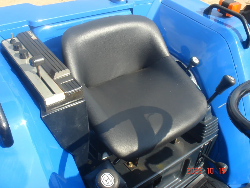 Трактор Kubota СКАЙТРАК, снимка 4 - Селскостопанска техника - 52061825