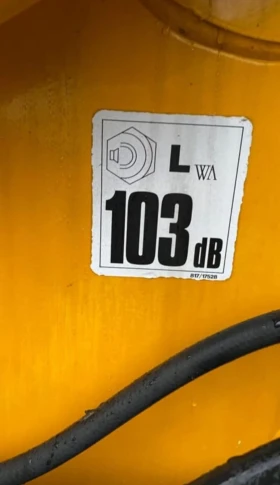 Обява за продажба на Багер JCB 4CX P21 ECO ~43 000 лв. - изображение 8