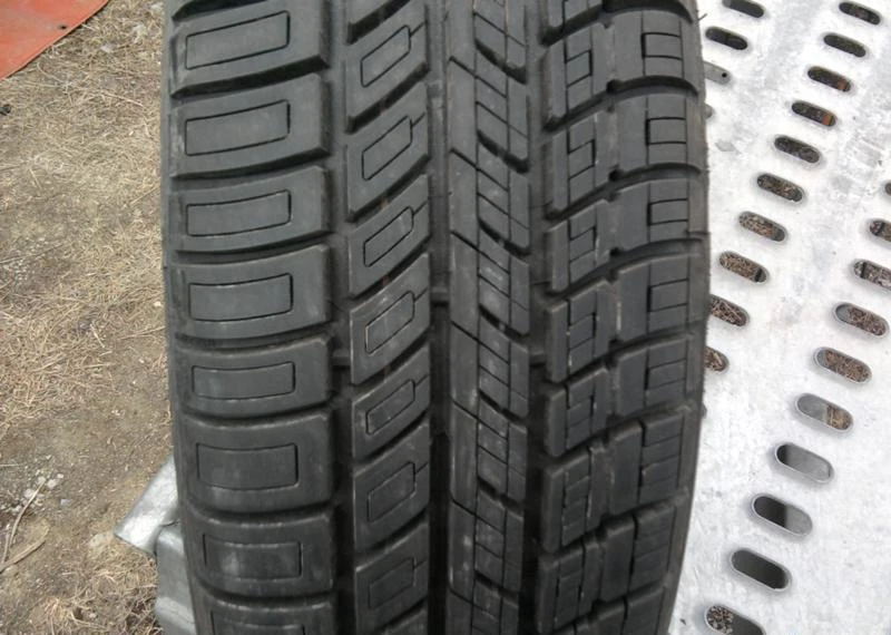 Гуми Летни 175/60R14, снимка 1 - Гуми и джанти - 5822644