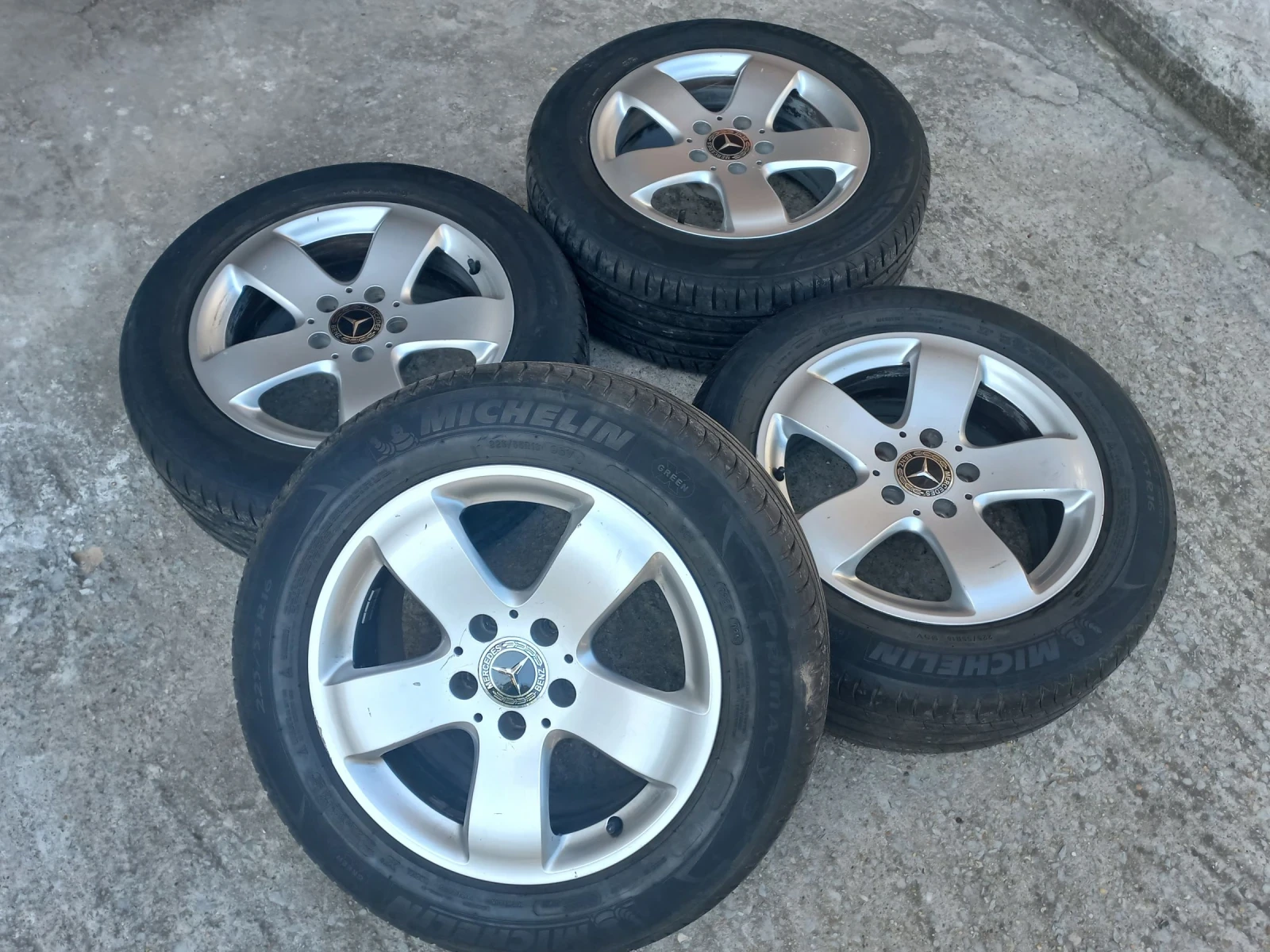 ���� � ������ 225/55R16 �� Mercedes-Benz E 270 | Mobile.bg � ����������� 7