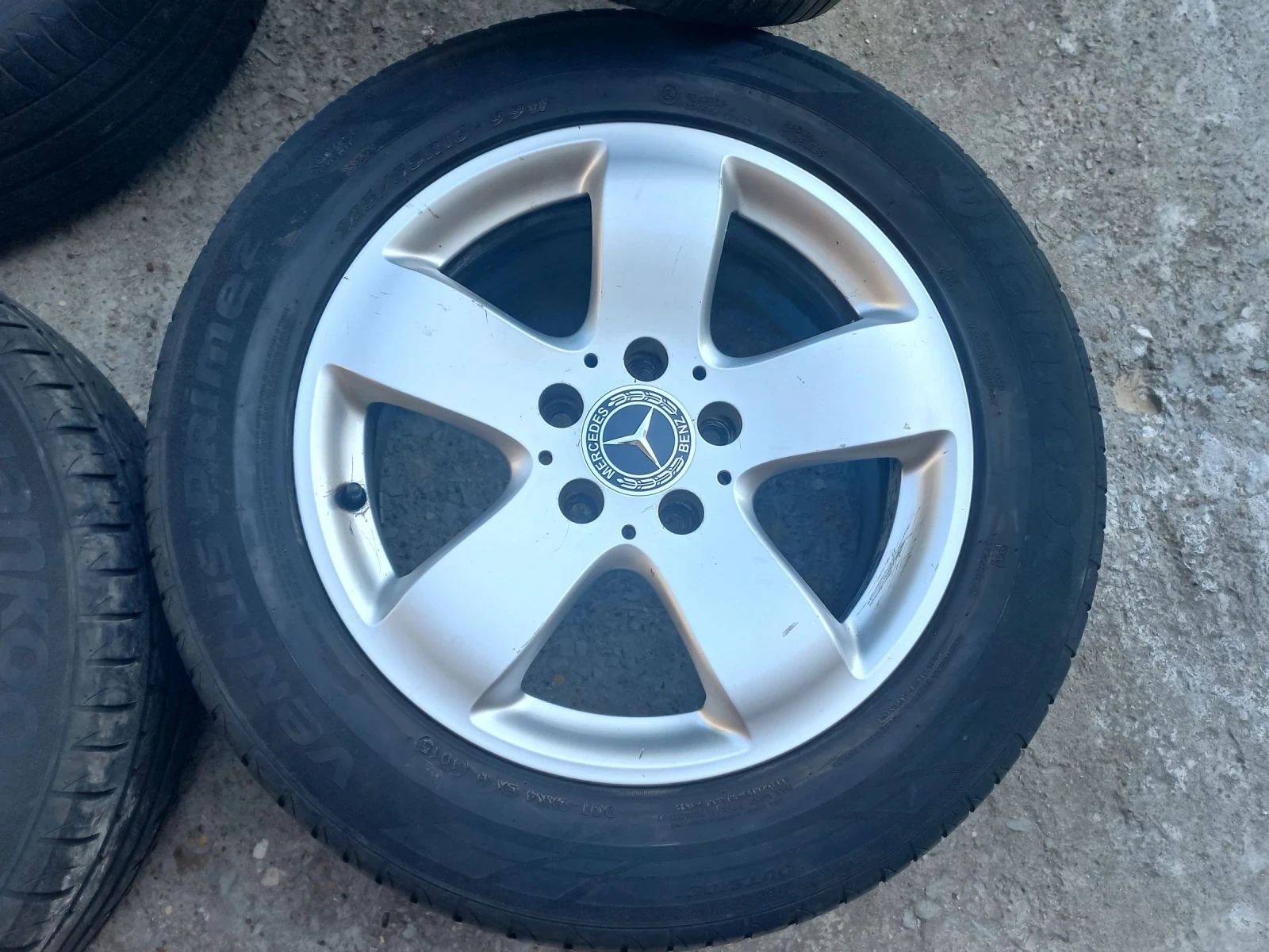 ���� � ������ 225/55R16 �� Mercedes-Benz E 270 | Mobile.bg � ����������� 2