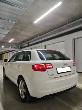Audi A3 1.6 TDI 105 к.с. Закупена от Порше София Запад, снимка 5