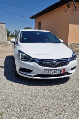 Opel Astra, снимка 1