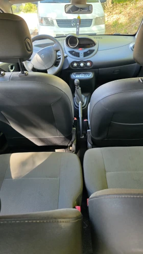 Renault Twingo 4 местна - 2000 € / 3911.66 лв. - 45771135 5