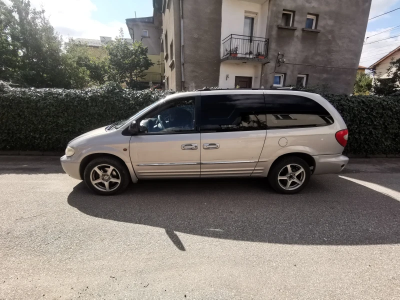 Chrysler Gr.voyager, снимка 4 - Автомобили и джипове - 47383126