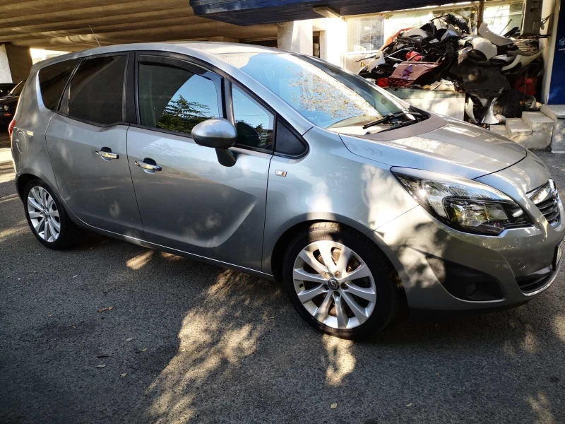 Opel Meriva, снимка 3 - Автомобили и джипове - 47673471