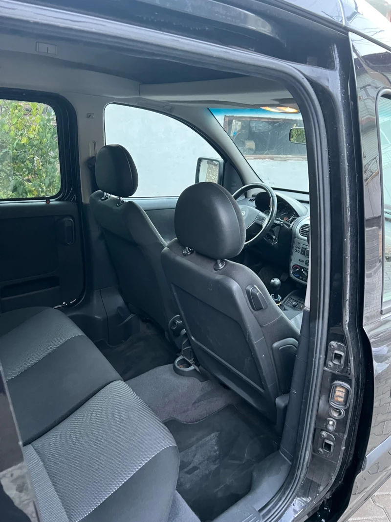 Opel Combo 1.4 Бензин , снимка 11 - Автомобили и джипове - 47884104