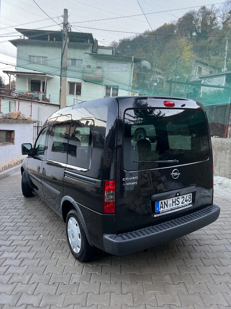 Opel Combo 1.4 Бензин , снимка 5 - Автомобили и джипове - 47884104