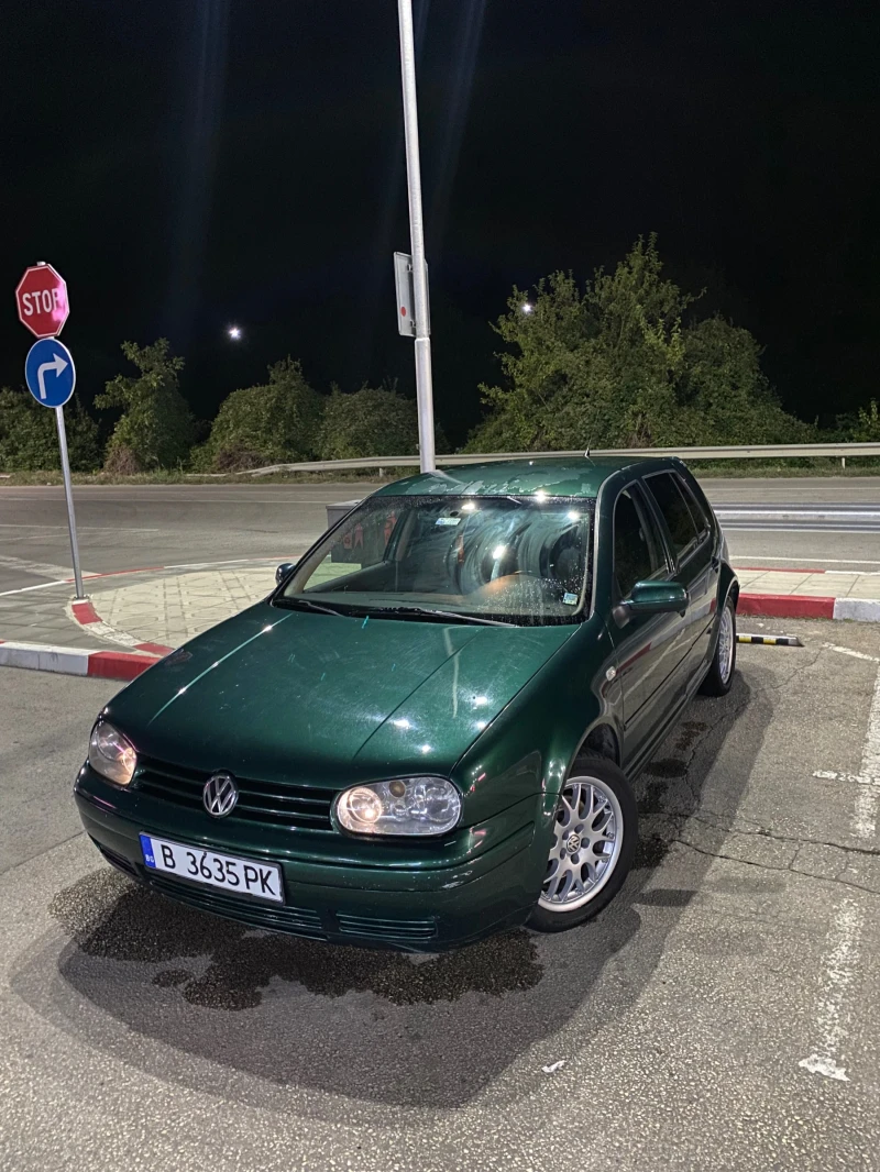 VW Golf, снимка 1 - Автомобили и джипове - 48181951