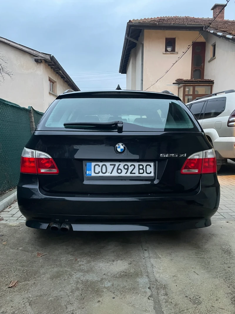 BMW 525 ix 4x4, снимка 4 - Автомобили и джипове - 48299447