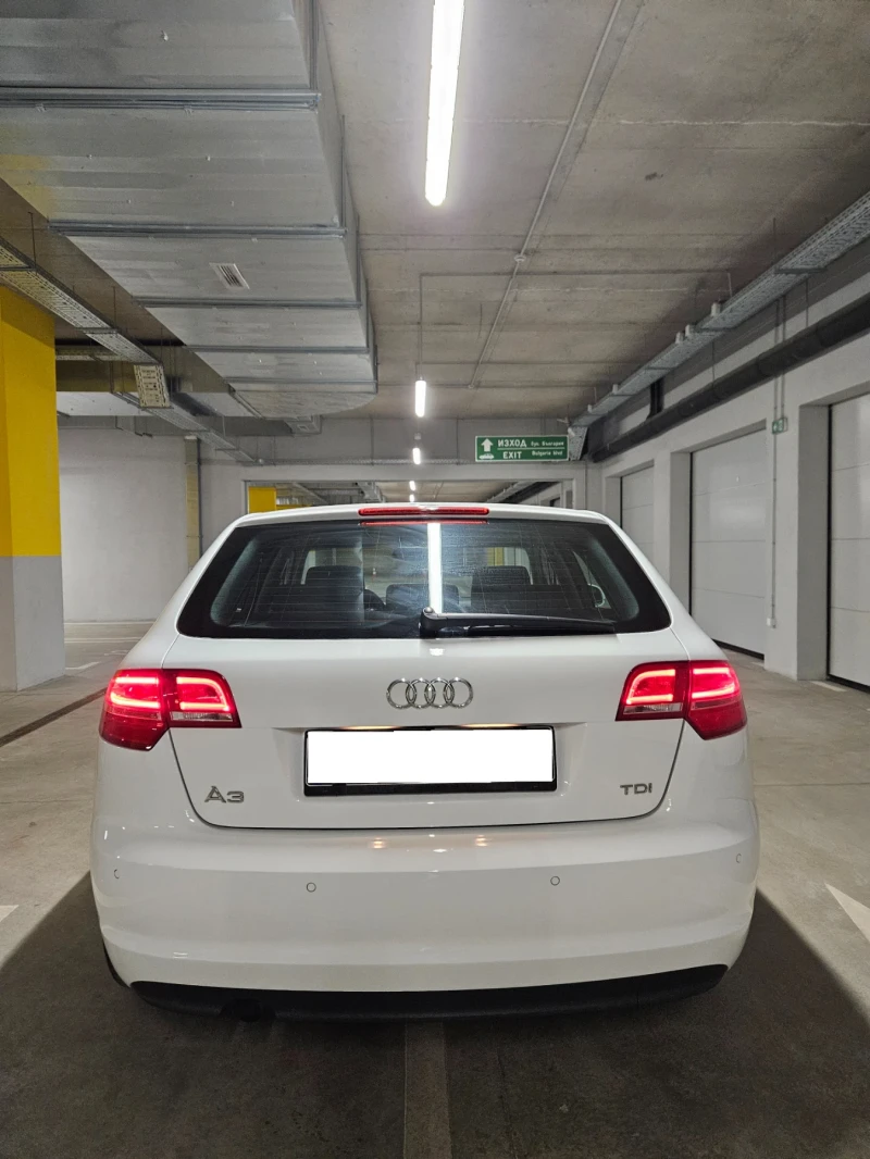 Audi A3 1.6 TDI 105 к.с. Закупена от Порше София Запад, снимка 6 - Автомобили и джипове - 50554657