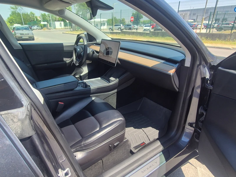 Tesla Model Y Long Range, 4x4, снимка 10 - Автомобили и джипове - 51106788