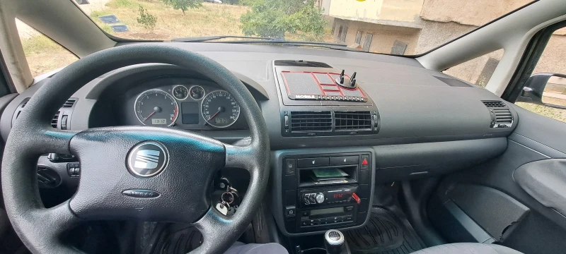 Seat Alhambra 2.0i 116 к.с газ-бензин, снимка 9 - Автомобили и джипове - 52570499