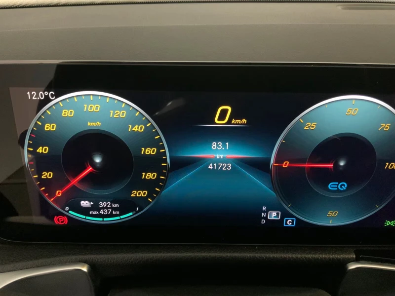 Mercedes-Benz EQB 250/AMG/190HP/CAM/CARPLAY/BSA/L.ASS/VCONTROL/922f, снимка 12 - Автомобили и джипове - 52399992
