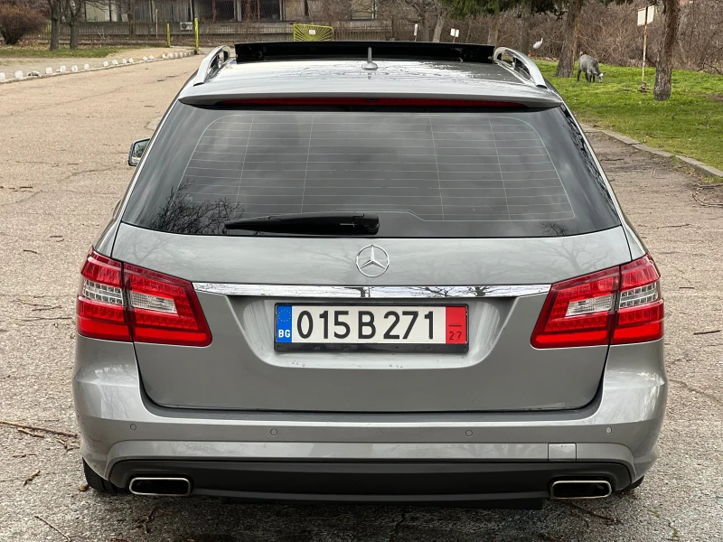 Mercedes-Benz E 350 AMG/DISTRONIK/HARMAN/PANORAMA/MEMORY, снимка 8 - Автомобили и джипове - 52966935