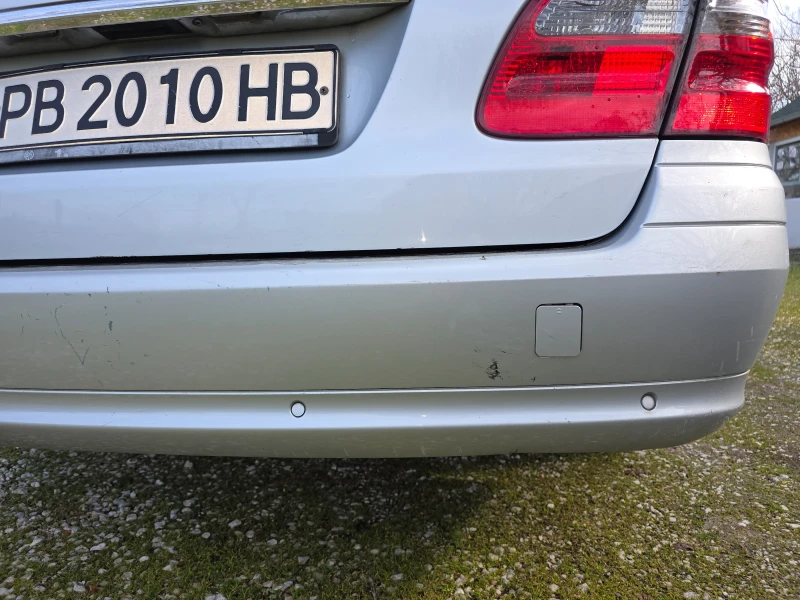 Mercedes-Benz E 220, снимка 15 - Автомобили и джипове - 53406907