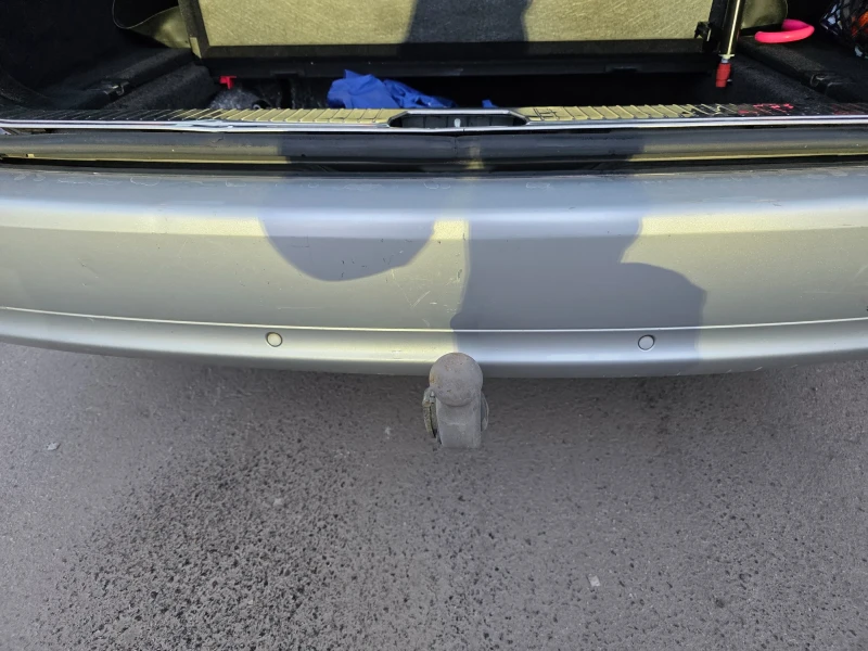 Mercedes-Benz E 220, снимка 5 - Автомобили и джипове - 53406907