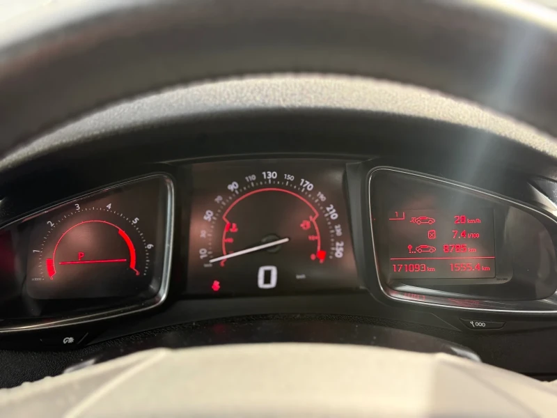 DS DS 5 HDI Автоматик, снимка 13 - Автомобили и джипове - 53573379