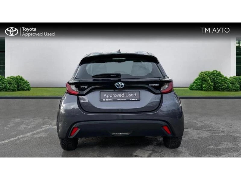 Toyota Yaris 1.5HSD Dynamic, снимка 4 - Автомобили и джипове - 48597207