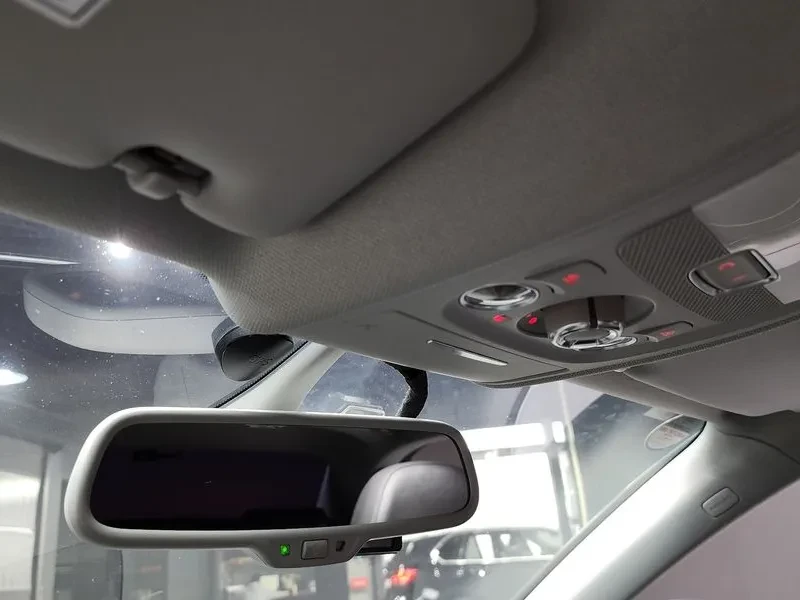 Audi A4 2.0 TDI Quattro Comfort Edition B8, снимка 17 - Автомобили и джипове - 53267625